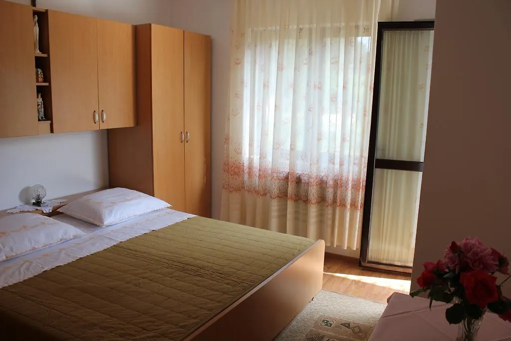 Rooms Teklic Rovinj بيت ضيافة